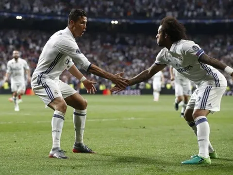 Marcelo gửi lời chia tay xúc động đến Ronaldo