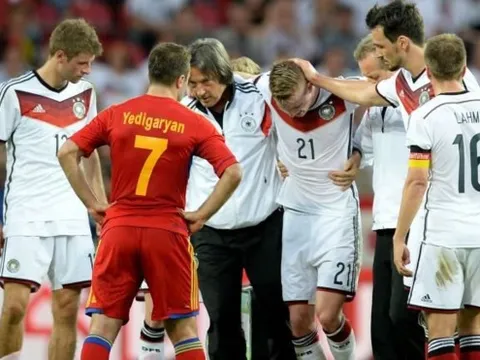 Marco Reus và trò đùa nghiệt ngã tại Die Mannschaft