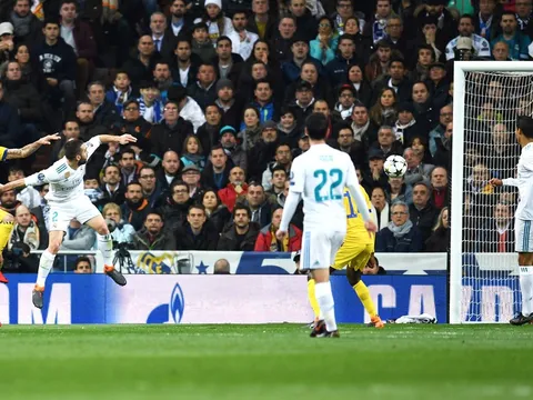 Ngày Zidane thấu hiểu khoảng trống mênh mông từ Ramos
