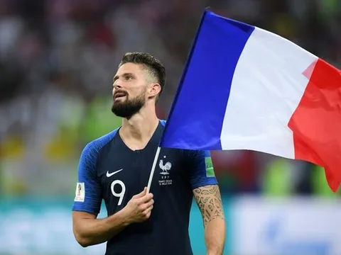 Marseille bất ngờ nhắm nhà vô địch World Cup 2018