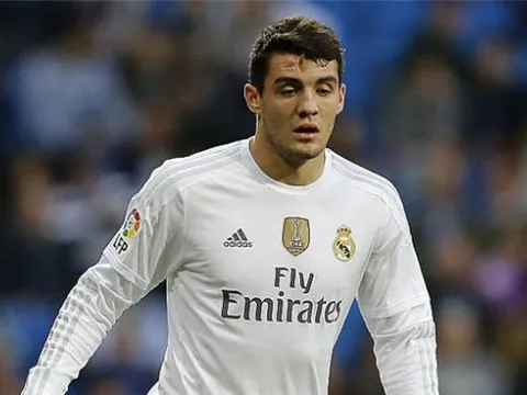 NÓNG: Mục tiêu của MU, Juve tuyên bố muốn rời Real Madrid