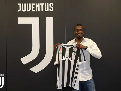Matuidi rạng rỡ ra mắt Juventus, chọn xong số áo