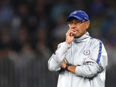 Chelsea để quá nhiều bài toán khó cho Maurizio Sarri