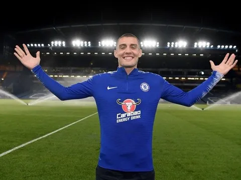 Maurizio Sarri CHỈ RA điểm mạnh của tân binh Chelsea