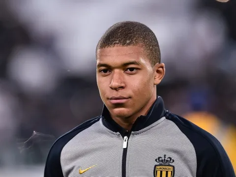 Chuyển nhượng Pháp 12/06: Liverpool gây sốc với Mbappe; Koscielny hướng về Marseille