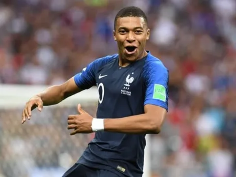 Kylian Mbappe cân bằng kỷ lục vĩ đại của Pele