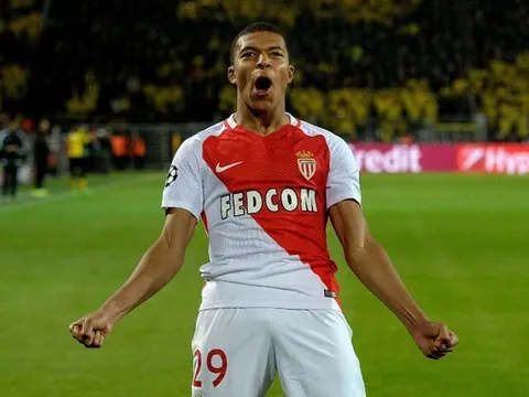 Nếu rời Monaco, Kylian Mbappe nên đến Real Madrid hay M.U?