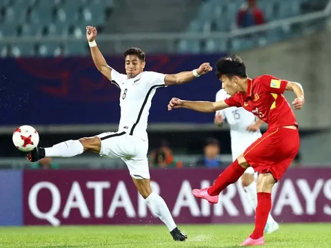 Mẹ Hoàng Đức hy vọng con trai "xé lưới" U20 Pháp