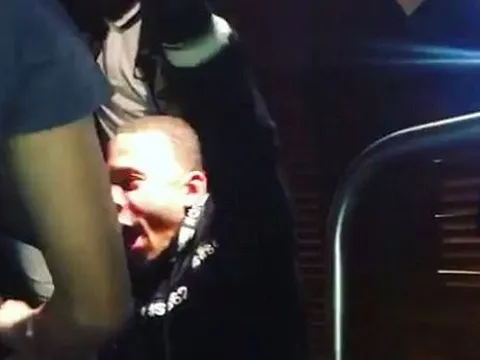 Memphis Depay "quẩy" tưng bừng sau chiến thắng nghẹt thở của Lyon