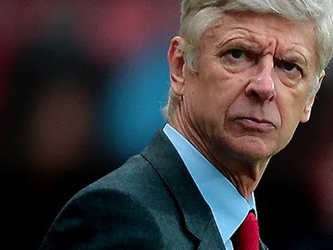 Arsene Wenger và tâm trạng 'người đi trên dây'