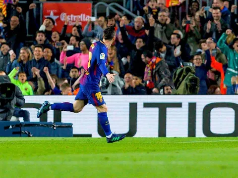 Messi lại tỏa sáng: Vua đá phạt Leo