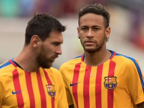 Lionel Messi nài nỉ Neymar đừng gia nhập Real Madrid