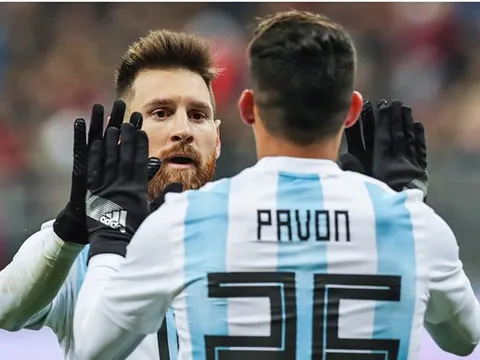 Messi yêu cầu Barcelona chiêu mộ tiền đạo đồng hương