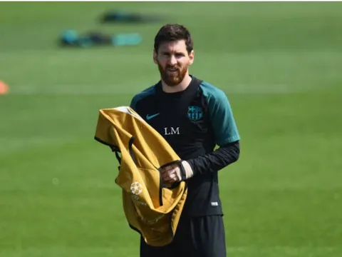 Messi 'phờ phạc' chuẩn bị cho đại chiến với Juventus