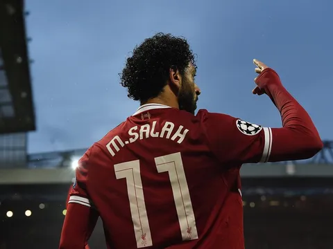 Mohamed Salah trên con đường phá vỡ thế độc tôn Messi-Ronaldo