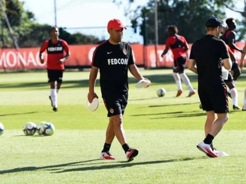 Monaco tập trung, Mbappe mất tích?