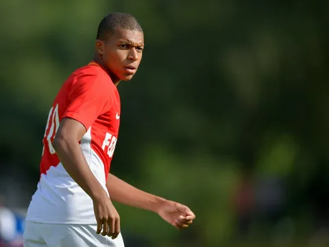 Monaco trao "ấn kiếm" cho Mbappe, tương lai đã rõ?