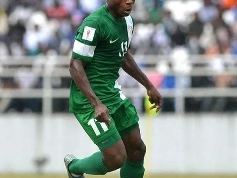 SỐC: Ngôi sao của Nigeria, Moses có khả năng ngồi nhà xem World Cup