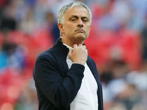 HLV Mourinho: "Ở Man Utd có một con quái vật"