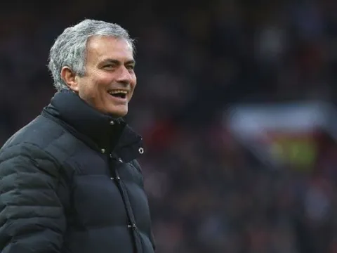 BLĐ Man Utd ra quyết định chưa từng có trong 140 năm, fan mở cờ trong bụng