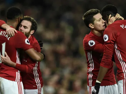 Lật đổ Man City, Mourinho bán gấp 4 cái tên