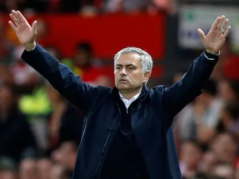 'Mourinho kém hơn Klopp, chi 200 triệu bảng chỉ giành vị trí thứ 6'