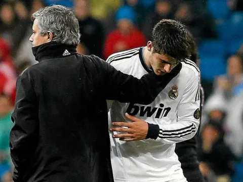 Mourinho nói gì khi Chelsea mua được Morata?