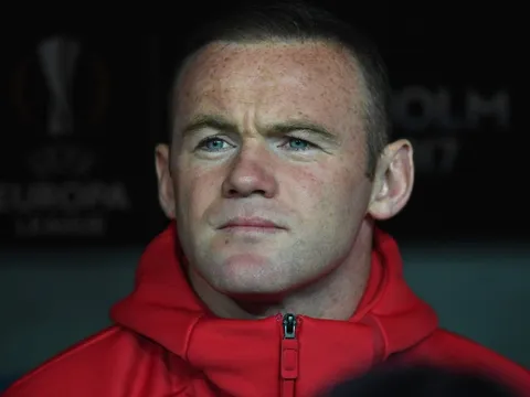 Mourinho nói gì về tương lai Rooney?
