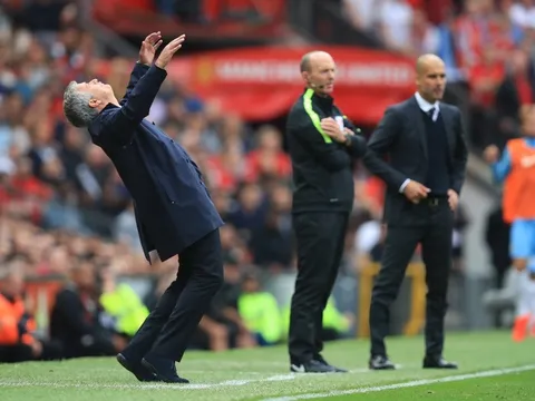 Mourinho và những HLV cần 'lên tiếng' vào cuối tuần này