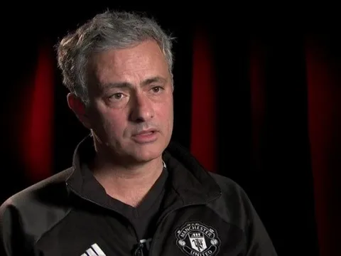 Mourinho xác nhận bộ tứ phòng ngự Man Utd trong trận mở màn giải NHA