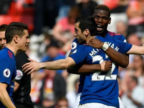 MU, Barca và những CLB có cơ hội giành cú ăn 3 mùa này