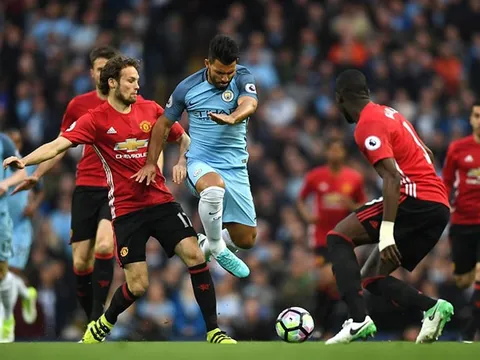 MU bất bại: Chiếc xe buýt của Mourinho