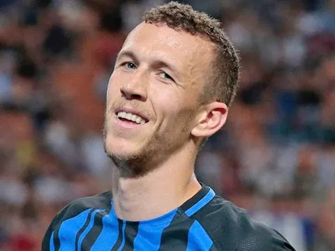 M.U còn bao nhiêu thời gian trong vụ Perisic?