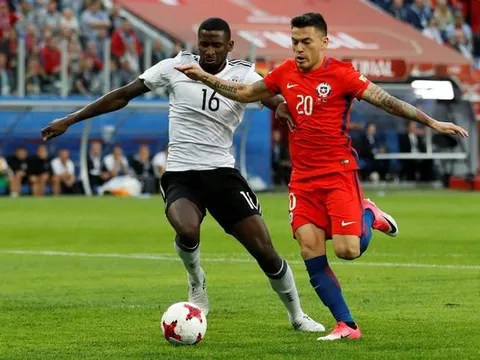 Mục tiêu của Chelsea, Antonio Rudiger là... fan cứng của Arsenal