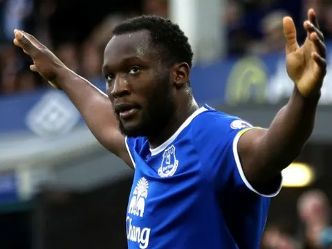 Mục tiêu của MU và Chelsea đã lên tiếng về tương lai