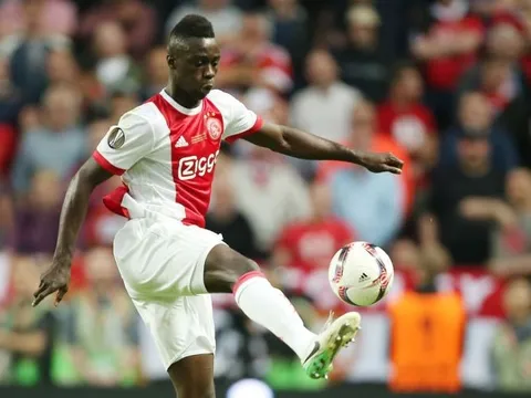 Muốn mua sao Ajax, Barca phải chồng đủ 40 triệu euro