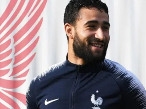 Nabil Fekir! Đừng vội rời Lyon, hãy chờ Liverpool