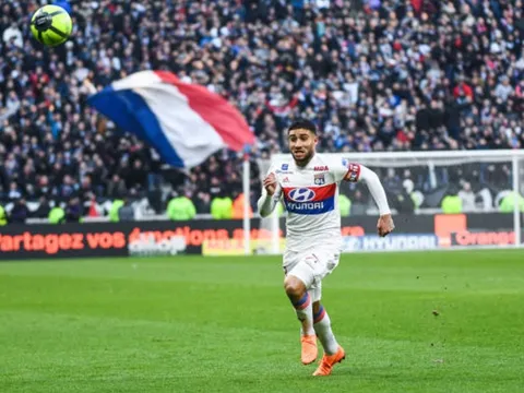 Nabil Fekir lại tỏa sáng, Liverpool nín thở