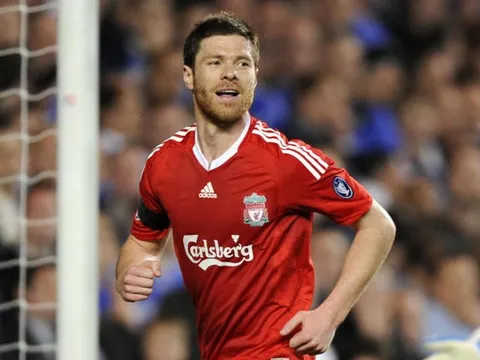 Năm tháng đỉnh cao của Xabi Alonso ở Liverpool