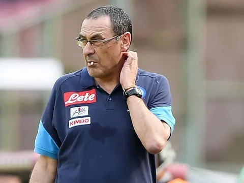 Napoli đòi 20 triệu euro mới cho HLV Sarri tới Chelsea