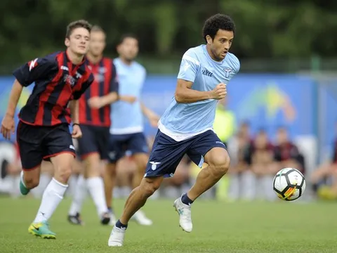 Napoli, Lazio rủ nhau sút tung lưới đối thủ đến hơn 15 bàn