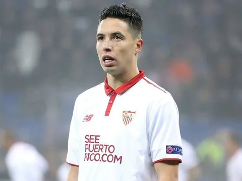 Nasri sắp 'đào thoát' khỏi Man City