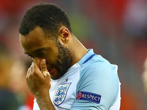 Nathan Redmond sút hỏng phạt đền, U21 Anh gục ngã trước cổng thiên đường