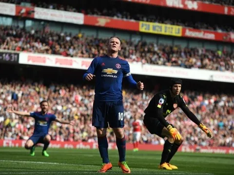 Nếu Ronaldo là siêu nhân, biết gọi Rooney là gì?