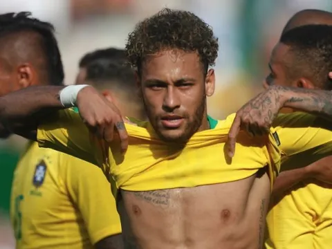Neymar tự nhận mình không có giá 222 triệu euro
