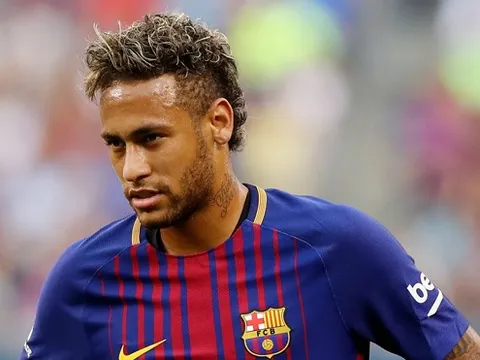 Neymar chọc điên CĐV Barca trước giờ chia tay