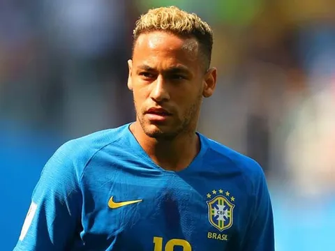 Neymar chưa xứng tầm 'kẻ thách thức' đế chế Ronaldo - Messi