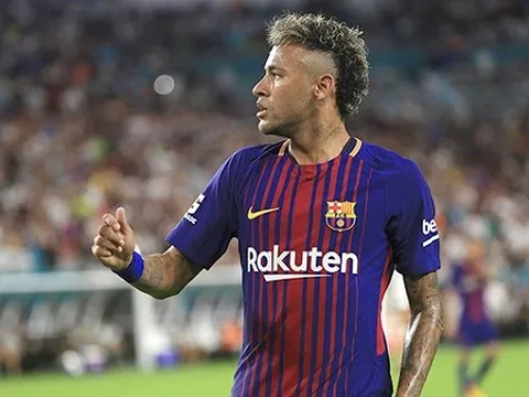 Neymar cười nhạo trước tin đồn 'nổi loạn' rời Barca