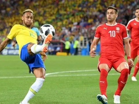Gary Neville: "Neymar đã quên những gì mình học được ở Barcelona"