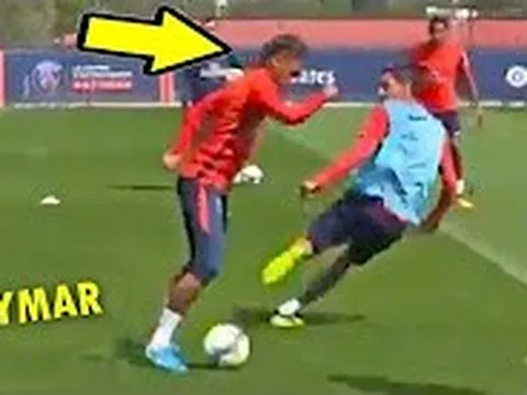 Neymar lại diễn xiếc trên sân tập của PSG